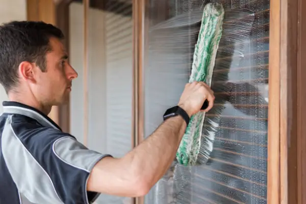 Flawless Exterior Window Cleaning