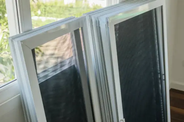 Reliable Window Screen Cleaning
